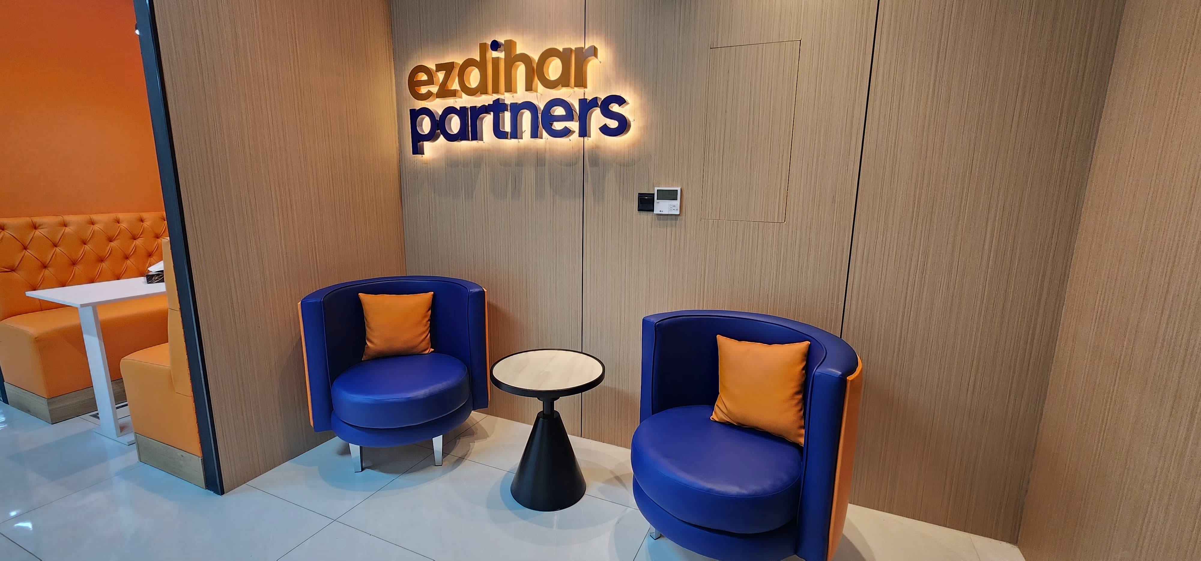Partners Project - Office Space